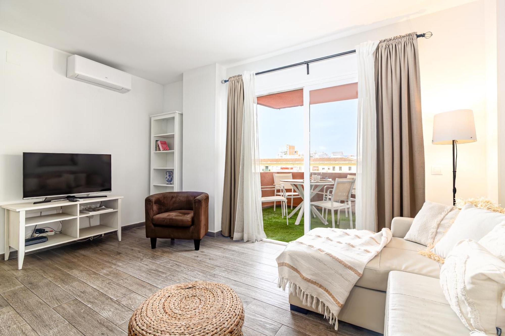 Malaga Center Flat Beach & Terrace Экстерьер фото